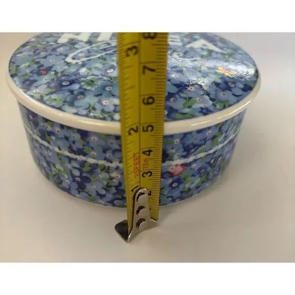 VINTAGE 1960’s NIVEA CREME PORCELAIN TRINKET BOX HUTSCHENREUTHER GERMANY